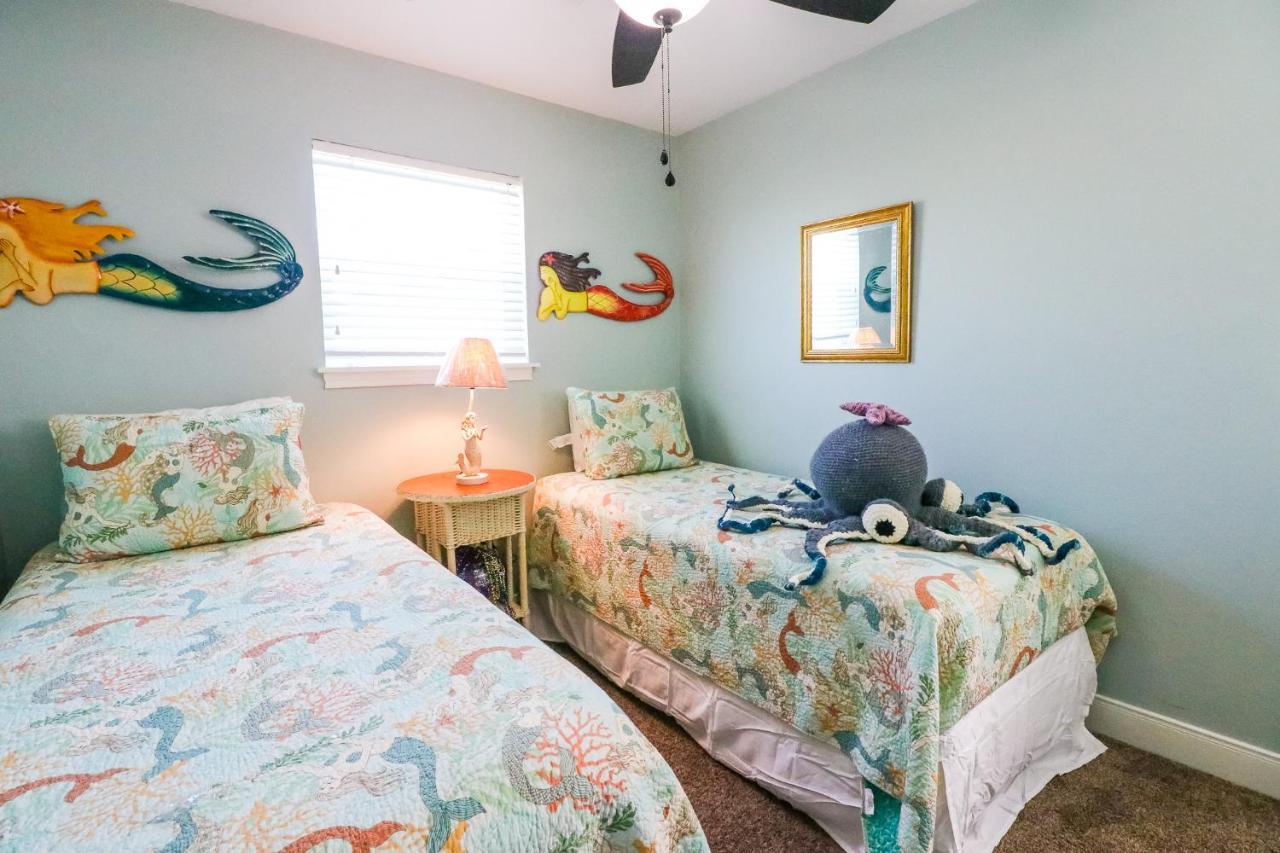 Perfect Location Spacious Yard Coffee Bar At This Lovely Beach Home Galveston Esterno foto