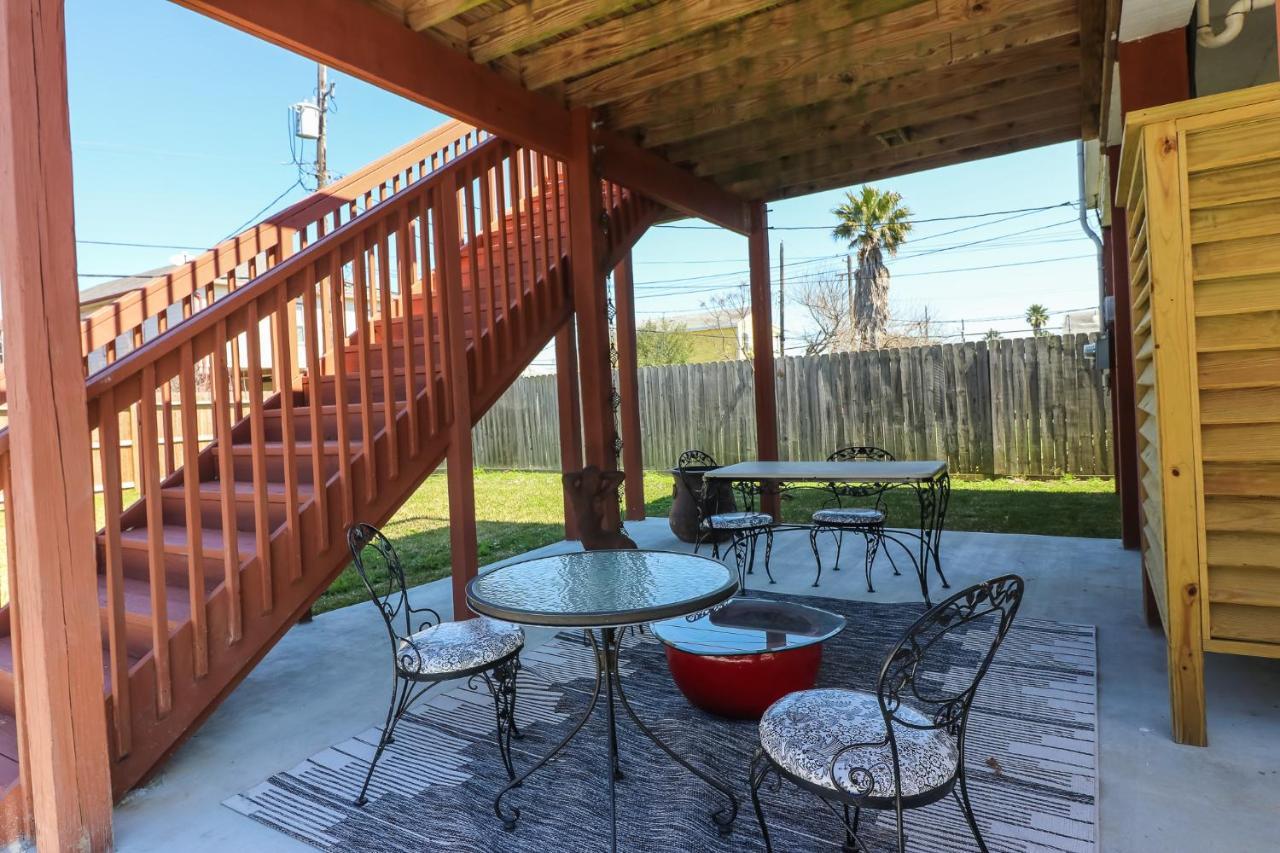 Perfect Location Spacious Yard Coffee Bar At This Lovely Beach Home Galveston Esterno foto